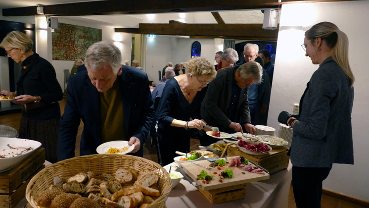 Feestmiddag 20-11-2021032.jpg